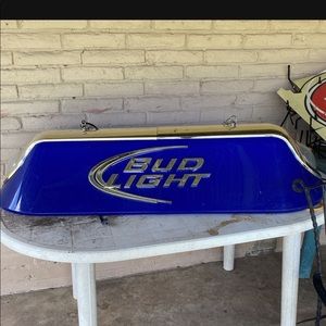 Bud light Pool light